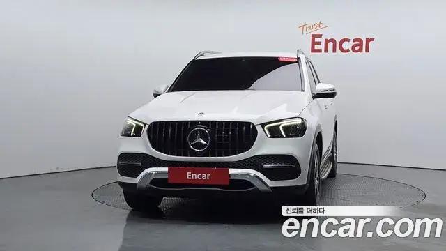 Mercedes-Benz GLE-Class 2019 — Şəkil 12/20