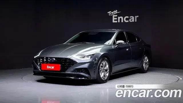 Hyundai Sonata Hybrid 2021 — ფოტო 9/20