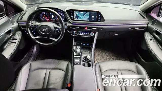 Hyundai Sonata Hybrid 2021 — ფოტო 17/20