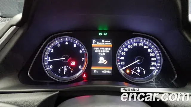 Hyundai Sonata Hybrid 2021 — ფოტო 8/20