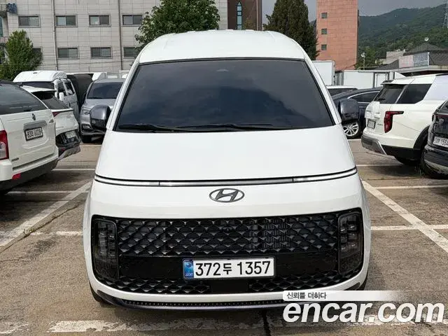 Hyundai Staria 2023 — Şəkil 6/20