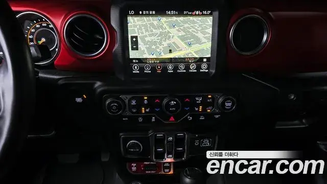 Jeep Wrangler 2023 — ფოტო 12/20