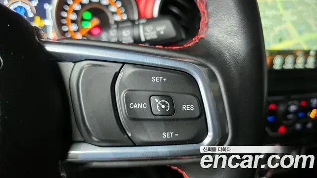 Jeep Wrangler 2023 — ფოტო 20/20