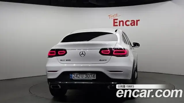 Mercedes-Benz GLC-Class 2023 — Şəkil 18/20