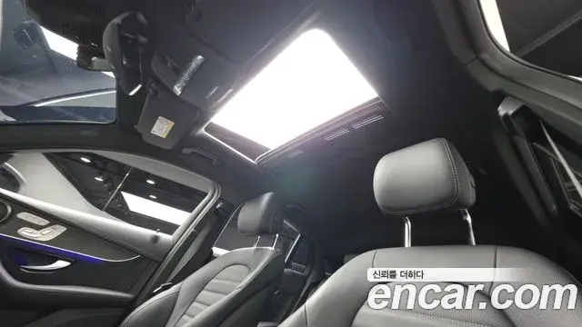 Mercedes-Benz GLC-Class 2023 — Şəkil 9/20