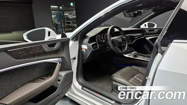 Audi A7 2020 — Şəkil 2/20