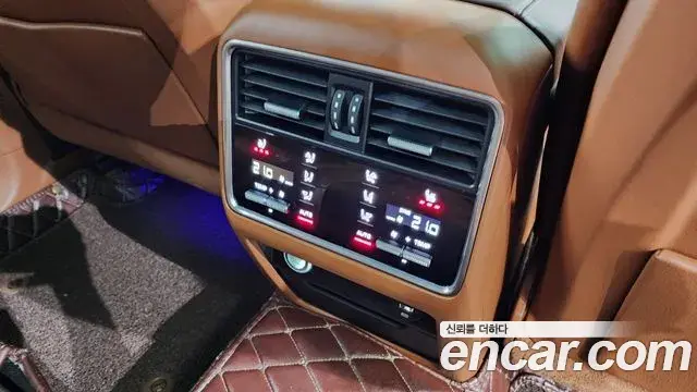 Porsche Cayenne 2019 — Şəkil 15/20