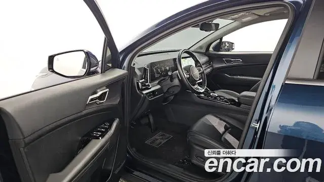 Kia Sportage 2024 — ფოტო 18/20