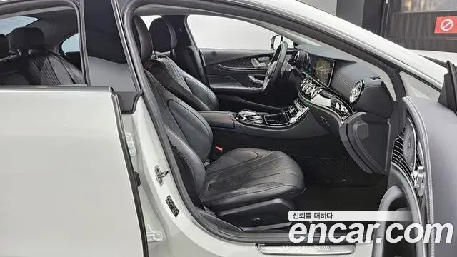 Mercedes-Benz CLS-Class 2019 — Şəkil 19/20