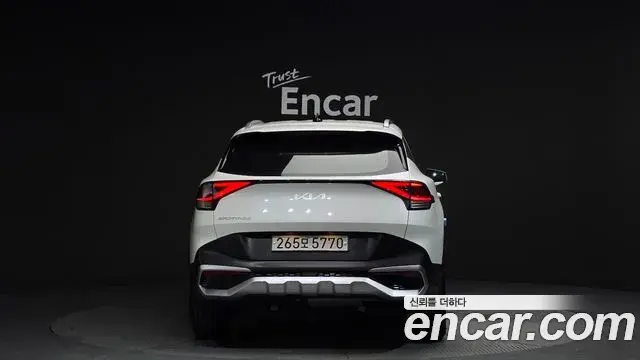 Kia Sportage 2023 — Şəkil 10/20