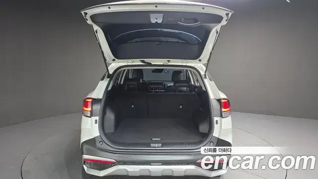 Kia Sportage 2023 — Şəkil 18/20
