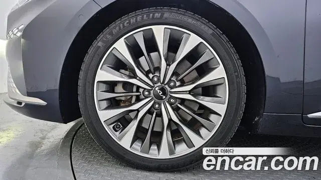 Kia K8 2021 — ფოტო 14/20