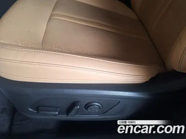 Kia Sorento 2021 — ფოტო 20/20