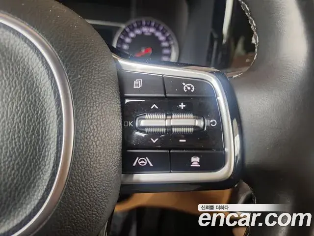 Kia Sorento 2021 — ფოტო 11/20