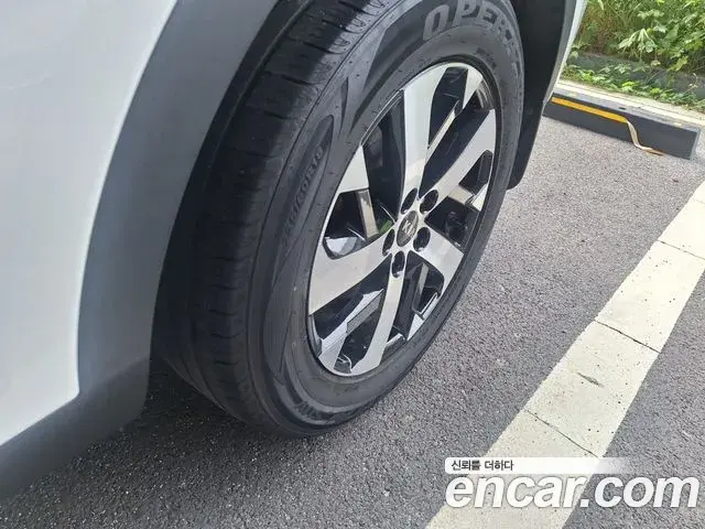 Kia Sorento 2021 — ფოტო 15/20