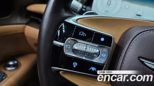 Genesis G90 2022 — Photo 1/20