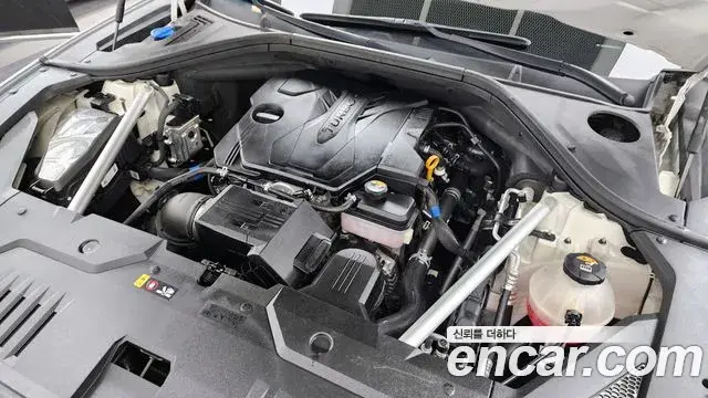 Genesis GV70 2021 — Şəkil 13/20