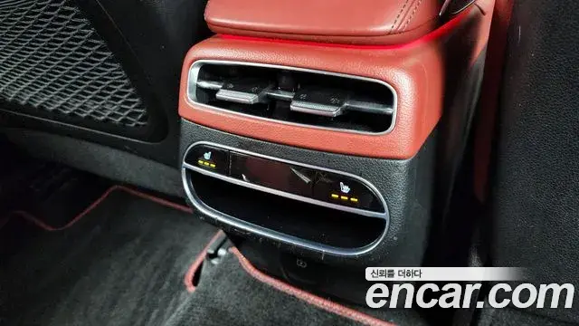 Genesis GV70 2021 — Şəkil 15/20