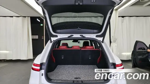 Genesis GV70 2021 — Şəkil 9/20