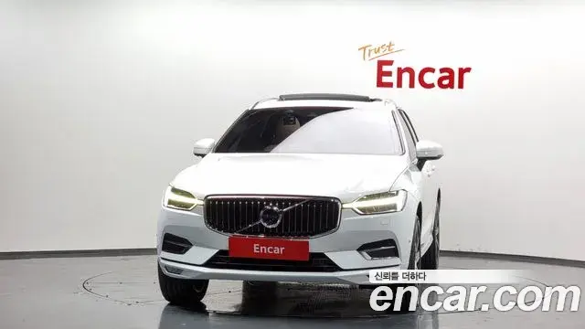 Volvo XC60 2019 — Фото 3/20
