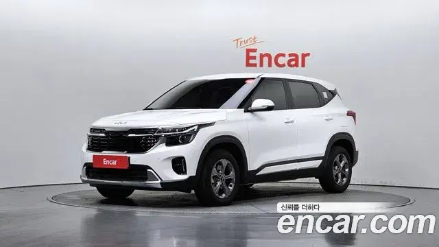 Kia Seltos 2023 — Photo 18/20