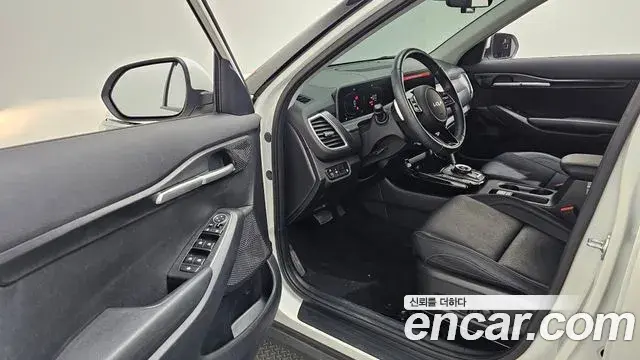 Kia Seltos 2023 — Photo 3/20