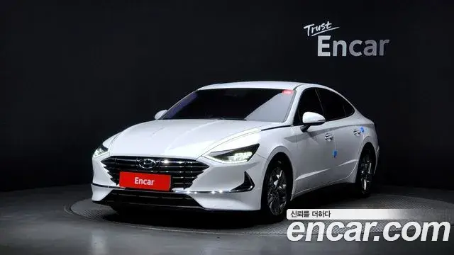 Hyundai Sonata Hybrid 2019 — ფოტო 14/20