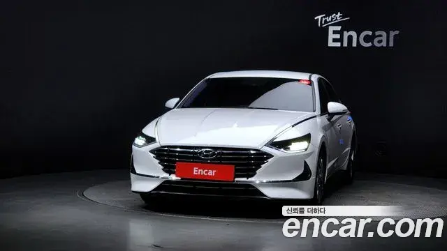 Hyundai Sonata Hybrid 2019 — ფოტო 6/20