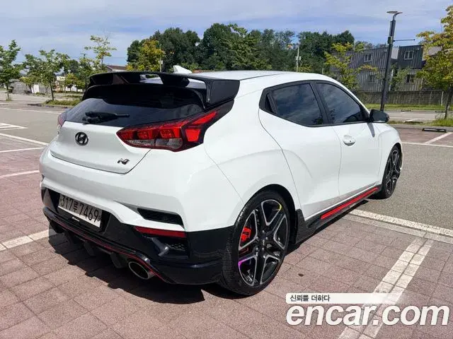 Hyundai Veloster 2020 — Şəkil 12/17