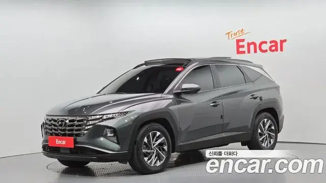 Hyundai Tucson Hybrid 2021 — Photo 2/20