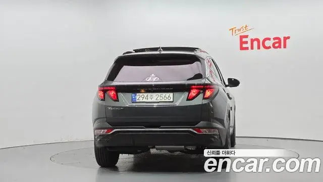 Hyundai Tucson Hybrid 2021 — Photo 4/20
