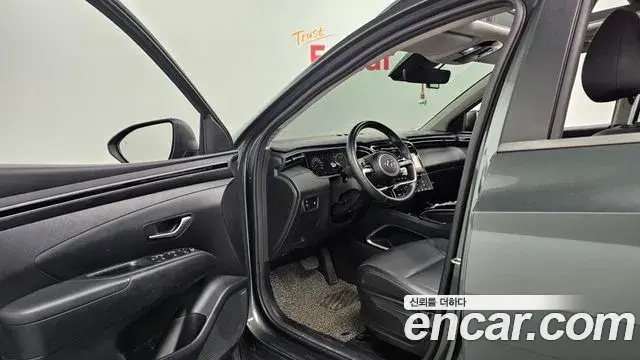 Hyundai Tucson Hybrid 2021 — Photo 12/20