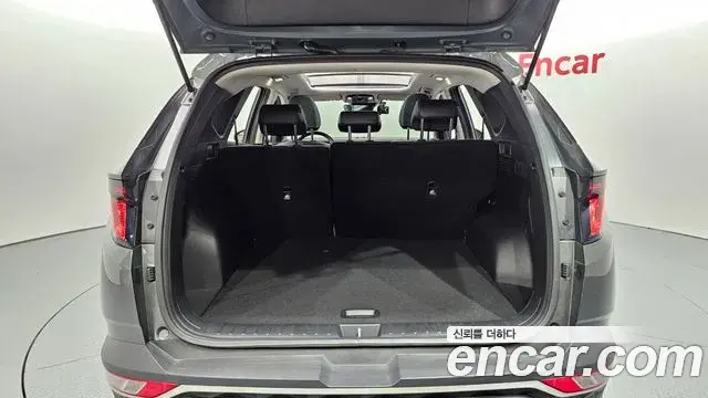 Hyundai Tucson Hybrid 2021 — Photo 15/20