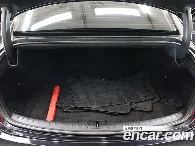 Genesis G80 2022 — ფოტო 12/20