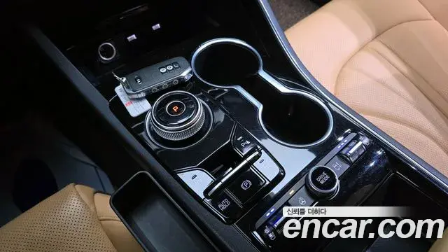 Kia K5 2020 — ფოტო 20/20