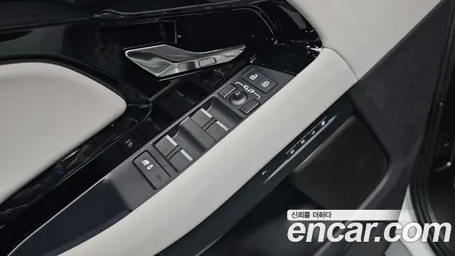 Land Rover Range Rover Evoque 2024 — ფოტო 9/20