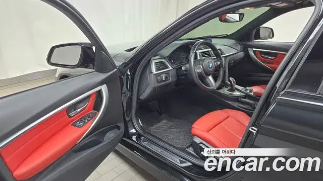 BMW 3 Series 2018 — Şəkil 6/20