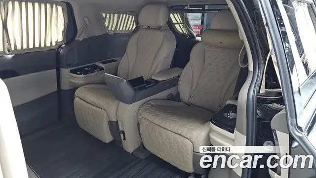 Kia Carnival 2021 — Şəkil 13/20