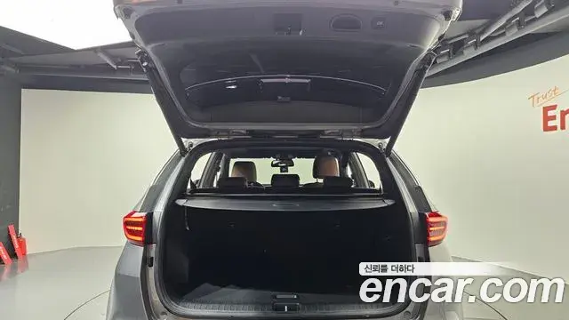 Kia Sportage The Bold 2020 — Şəkil 19/20