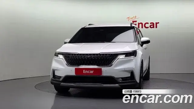 Kia Carnival 2022 — Photo 17/20