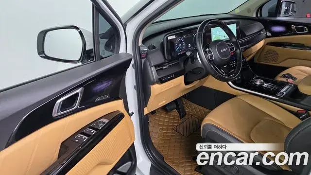 Kia Carnival 2022 — Photo 5/20