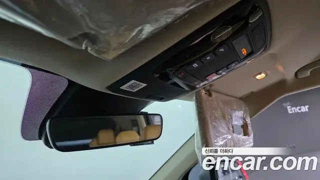 Kia Carnival 2022 — Photo 16/20