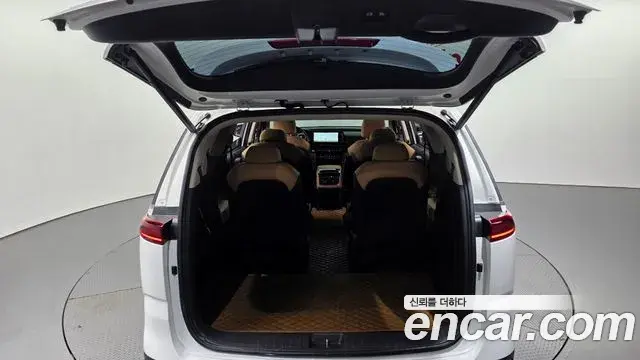 Kia Carnival 2022 — Photo 20/20
