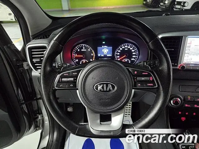 Kia Sportage The Bold 2019 — Photo 8/20