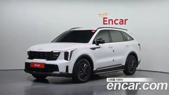 Kia Sorento 2023 — ფოტო 1/20
