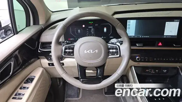 Kia Carnival 2024 — Şəkil 2/20