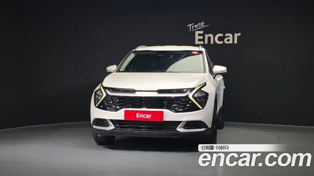 Kia Sportage 2021 — Фото 3/20