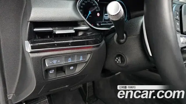 Genesis G80 2022 — Photo 1/20