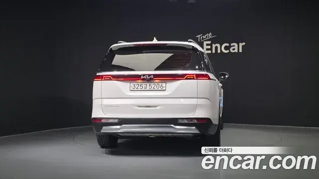 Kia Carnival 2020 — Фото 4/20