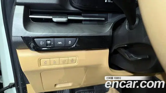 Kia Carnival 2020 — Фото 15/20